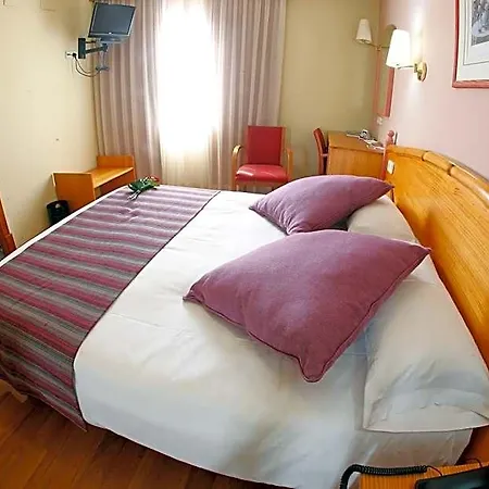 Maria De Luna Otel